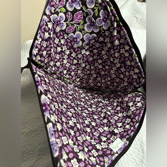Vera Bradley Plum Petal Flower Laptop Sleeve - Picture 2 of 3